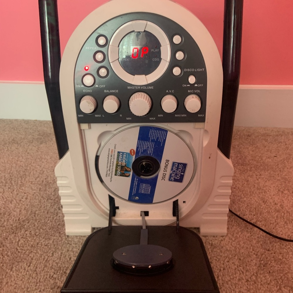 Used karaoke machine - Picture 2 of 4